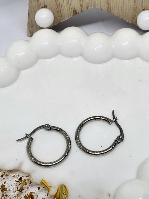 Lot de 2 Créoles - Modèle Ligne Gravée - En Acier Inoxydable